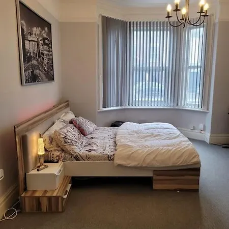 Home Away From Home Doncaster Extérieur photo