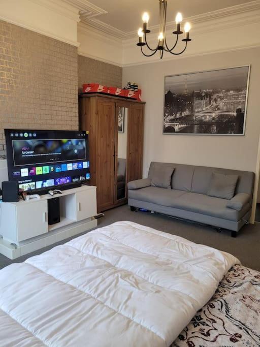 Away From Apartment